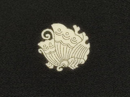 平和屋着物■豪華黒留袖　作家物　花蝶文　正絹　逸品　AABI6521st