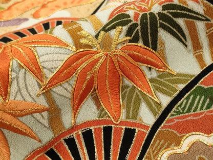 平和屋着物■豪華黒留袖　駒刺繍　吉祥青海波文　金糸　金彩　正絹　逸品　AABI6537st