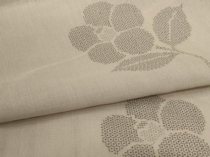平和屋着物＊夏物　結城紬　夏結城　亀甲絣　草花文　正絹　逸品　AABI6669jd