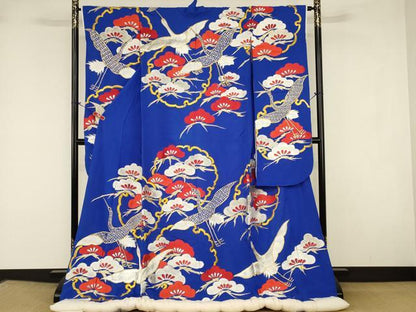 平和屋本店●色打掛　和装　婚礼　結婚式　花嫁　神社挙式　総刺繍　飛鶴雪輪松文　金銀糸　逸品　AABI6801ou