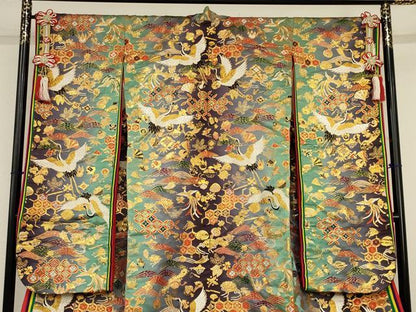 平和屋本店●色打掛　和装　婚礼　花嫁　結婚式　神社挙式　唐織　花鳥文　金糸　十二単風　逸品　AABI6812ou