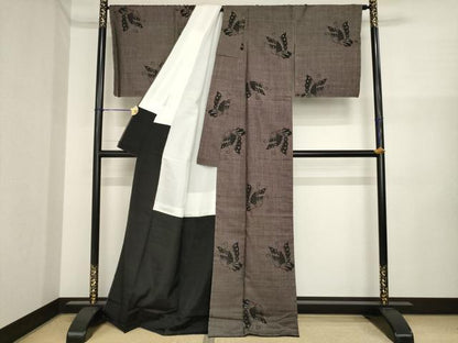 平和屋着物●本場大島紬　一元7マルキ　舞蝶文　正絹　逸品　AABI6867ck