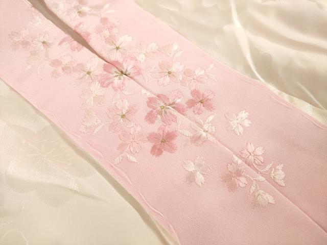 平和屋着物●振袖用長襦袢　無双仕立て　舞梅地紋　暈し染め　半衿刺繍　正絹　逸品　未使用　AABI6885ck