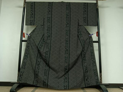 平和屋着物▽上質な紬　単衣　麻の葉文様　黒地　正絹　逸品　AABI7012jh