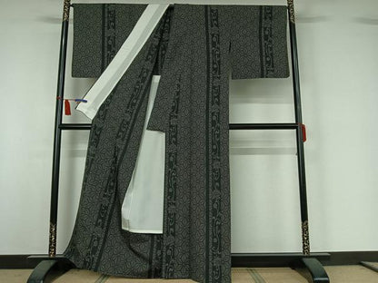 平和屋着物▽上質な紬　単衣　麻の葉文様　黒地　正絹　逸品　AABI7012jh