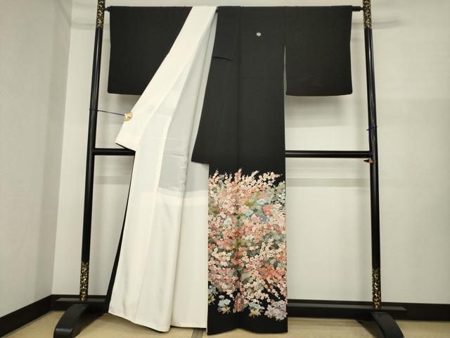 平和屋着物●豪華黒留袖　作家物　刺繍　枝花尽くし　正絹　逸品　AABI7082ck
