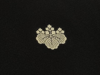 平和屋着物●豪華黒留袖　作家物　刺繍　枝花尽くし　正絹　逸品　AABI7082ck
