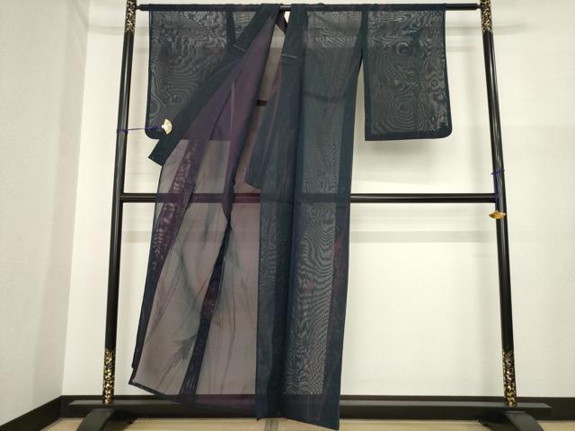 平和屋着物＊夏物　小紋　紗　幾何学文様　銀糸　正絹　逸品　AABI7150ck