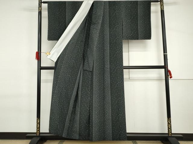 平和屋着物▽本塩沢　単衣　110亀甲　黒地　正絹　逸品　未使用　AABI7187cs