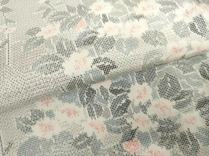 平和屋着物▽本場大島紬　単衣　白大島　枝花文　正絹　逸品　AABI7270cs