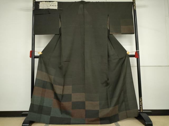 平和屋着物▽赤城紬　単衣　草木染工房　格子　黒地　証紙付き　正絹　逸品　AABI7312cs