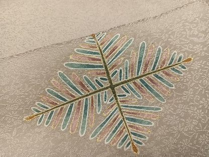 平和屋着物●訪問着　友禅　駒刺繍　松菱文　暈し染め　金彩　正絹　逸品　AABI7354ph