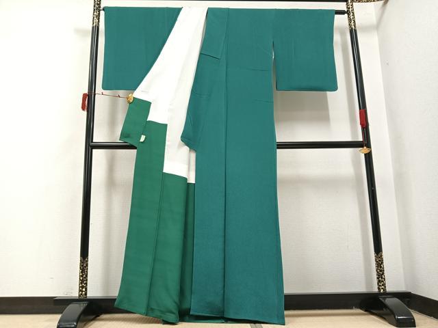 平和屋着物●上質な色無地　木賊色　鬼しぼ縮緬　正絹　逸品　AABI7366ph