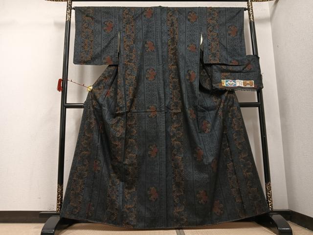 平和屋着物●本場大島紬　古代染色純泥染　一元7マルキ　草花間道　証紙付き　正絹　逸品　未使用　AABI7391ph