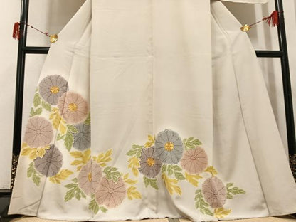 平和屋着物●豪華色留袖　駒刺繍　菊　暈し染め　金彩　正絹　逸品　AABI7413ph