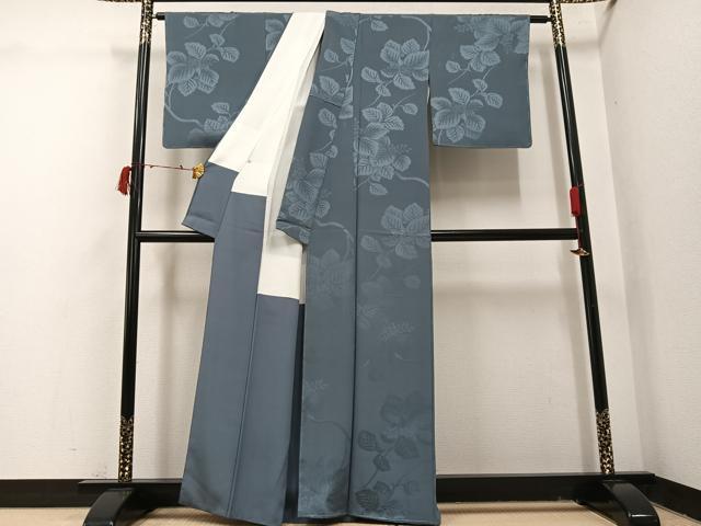 平和屋着物●上質な色無地　草花地紋　灰色　大丸扱い　正絹　逸品　未使用　AABI7426ph