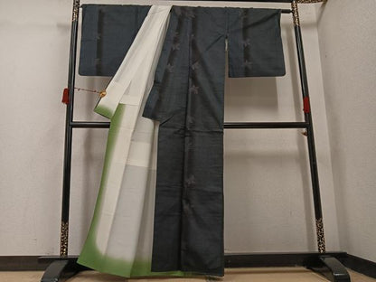 平和屋着物●藍造り国選定無形文化財 藍師・佐藤昭人 本場大島紬 古代染色純泥染め 舞蝶間道 有村栄男作 証紙付き 正絹 逸品 AABI7437ph