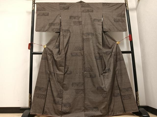 平和屋着物●本場大島紬　カタス7マルキ　横段花文　正絹　逸品　未使用　AABI7444ph
