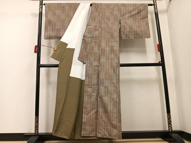 平和屋着物●阿仙薬染絣　綾音格子　渡源織物謹製　反端付き　正絹　逸品　未使用　AABI7446ph