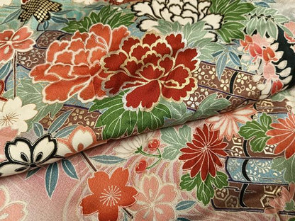 平和屋着物●谷崎潤一郎の世界　振袖　花筏文　暈し染め　黒地　金銀彩　正絹　逸品　AABI7448ph