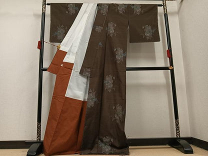 平和屋着物●本場大島紬　地空き　草花文　窪田織物謹製　まるやま扱い　証紙付き　正絹　逸品　未使用　AABI7465ph