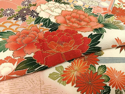 平和屋着物●豪華振袖　駒刺繍　草花冊子文　暈し染め　金彩　正絹　逸品　AABI7468ph
