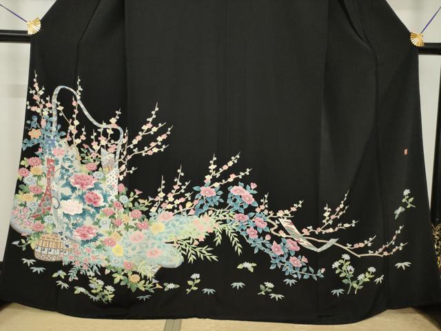 平和屋着物●本加賀友禅作家　染元千紅代表　寺西一紘　黒留袖　短冊花篭文　正絹　逸品　AABI7588ck