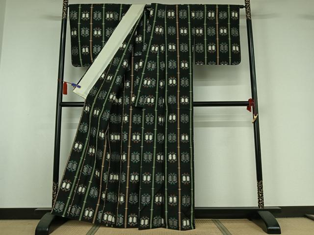 平和屋着物▽上質な紬　単衣　遠州椿　黒地　正絹　逸品　AABI7724jh