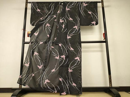 平和屋着物＊夏物　小紋　絽　花蝶文　黒地　洗える着物　AABI7846jd