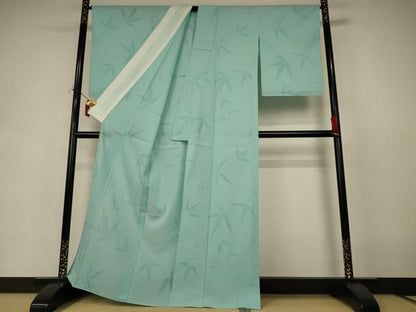 平和屋着物＊夏物　色無地　舞葉紋紗　錆青磁色　正絹　逸品　AABI7878jd