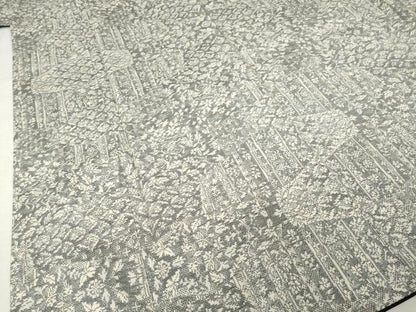 平和屋着物●本場大島紬　白大島　一元7マルキ　総絣　草花文　正絹　逸品　AABI7927ck