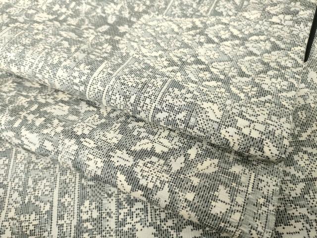 平和屋着物●本場大島紬　白大島　一元7マルキ　総絣　草花文　正絹　逸品　AABI7927ck