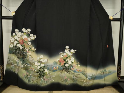 平和屋着物●十日町友禅作家　阿部佳雪 　黒留袖　鴛鴦花文　暈し染め　正絹　逸品　AABI7929ck