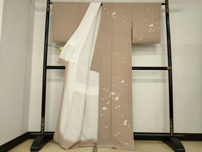 平和屋着物●訪問着　舞桜文　鬼しぼ縮緬　ゑり善扱い　正絹　逸品　AABI7946ck