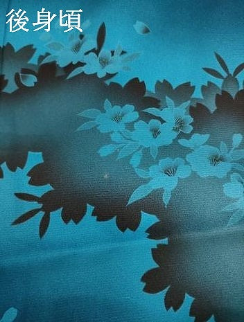 平和屋着物●豪華振袖　鈴　舞花文　金彩　鈴乃屋扱い　正絹　逸品　AABI7949ck