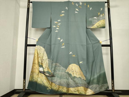 平和屋着物●訪問着　作家物　遠山重ね花文　金彩　金通し地　正絹　逸品　AABI7963ck