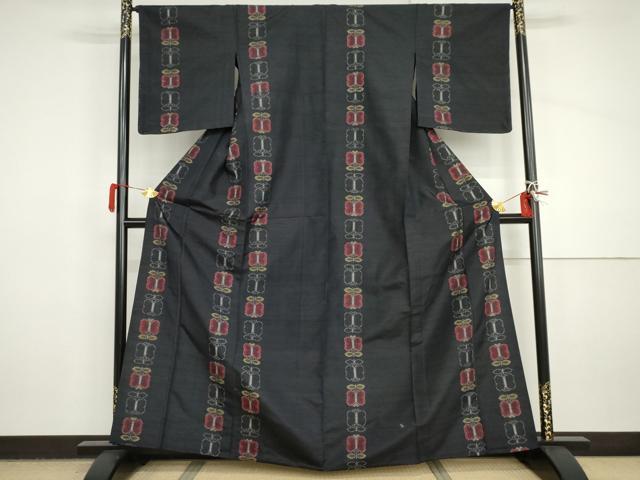 平和屋着物▽上質な紬 　単衣　遠州椿　黒地 　正絹　逸品　未使用　AABI8027cs