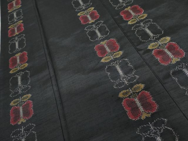 平和屋着物▽上質な紬 　単衣　遠州椿　黒地 　正絹　逸品　未使用　AABI8027cs