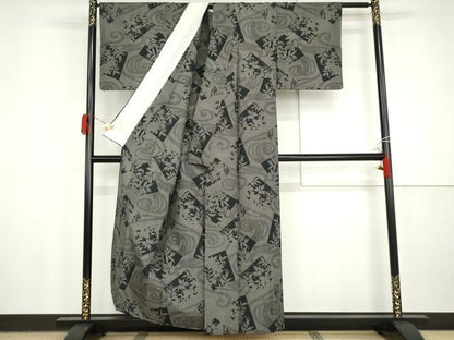 平和屋着物▽上質な紬　単衣　色紙枝葉文　黒地　正絹　逸品　AABI8031cs