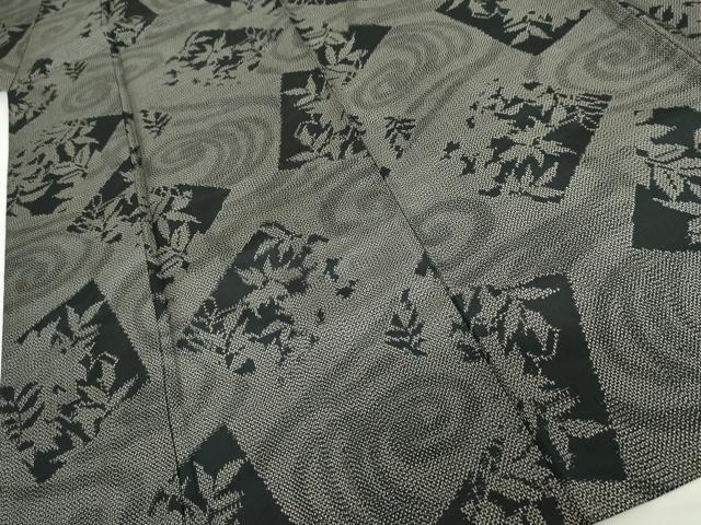平和屋着物▽上質な紬　単衣　色紙枝葉文　黒地　正絹　逸品　AABI8031cs