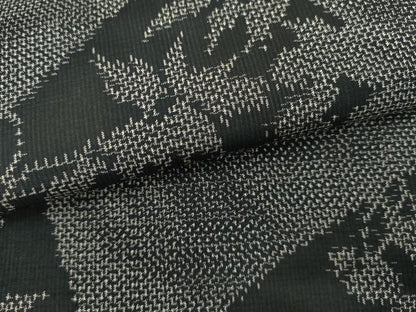 平和屋着物▽上質な紬　単衣　色紙枝葉文　黒地　正絹　逸品　AABI8031cs