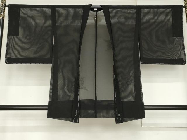 平和屋着物▽羽織　スリーシーズン　春夏秋　塵除け　草花文　黒地　正絹　逸品　未使用　AABI8064cs