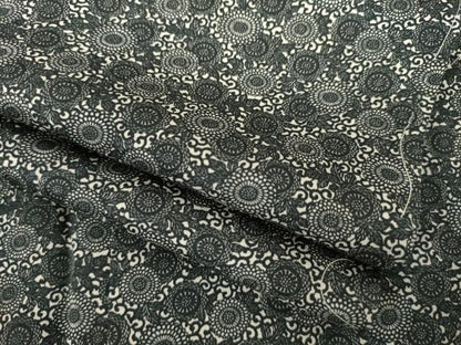 平和屋着物●江戸小紋　菊尽くし　黒地　正絹　逸品　AABI8180ck