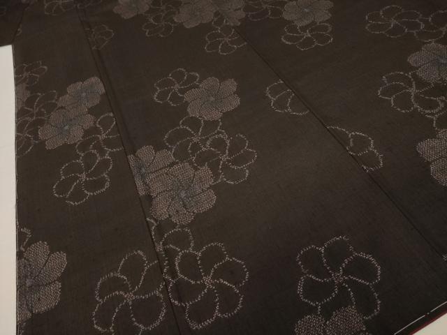 平和屋着物●結城紬　ねじ梅　正絹　逸品　未使用　AABI8201ck