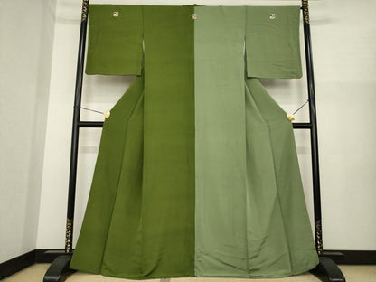 平和屋着物●上質な色無地　片身替わり　利休茶色×海松色　正絹　逸品　AABI8209ck