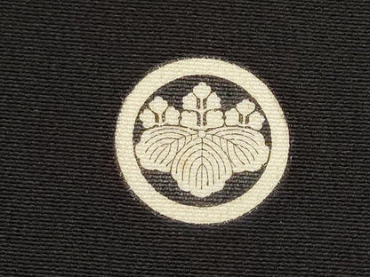 平和屋着物■豪華黒留袖　駒刺繍　花車文　金彩　金糸　正絹　逸品　AABI8326st