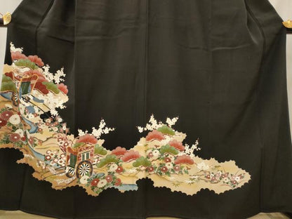 平和屋着物■豪華黒留袖　駒刺繍　御所車花松文　金彩　正絹　逸品　AABI8337st