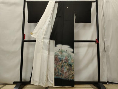平和屋着物■豪華黒留袖　樹林飛鶴文　暈し染め　金彩　正絹　逸品　AABI8358st