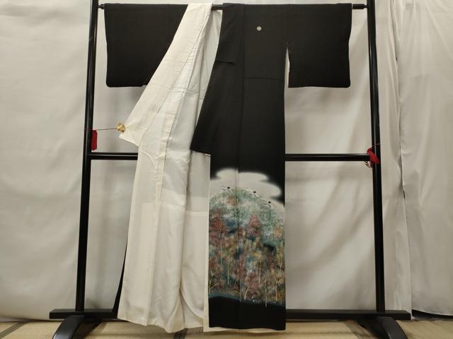 平和屋着物■豪華黒留袖　樹林飛鶴文　暈し染め　金彩　正絹　逸品　AABI8358st