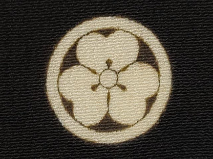 平和屋着物■豪華黒留袖　刺繍　飛鶴花文　暈し染め　金彩　正絹　逸品　AABI8359st